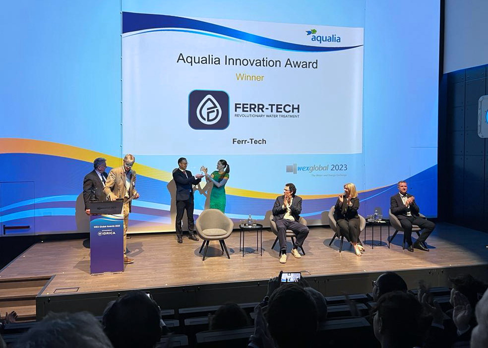 02 Ferr Tech receives aqualia innovation award for FerSol